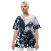 Load image into Gallery viewer, Oversized tie-dye t-shirt